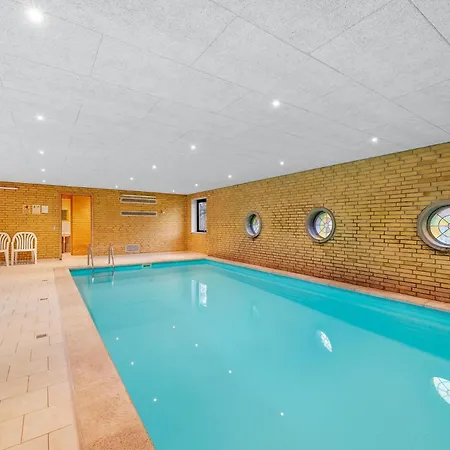 Holiday home Large 30-person With Pool And Spacious Activity - 5000